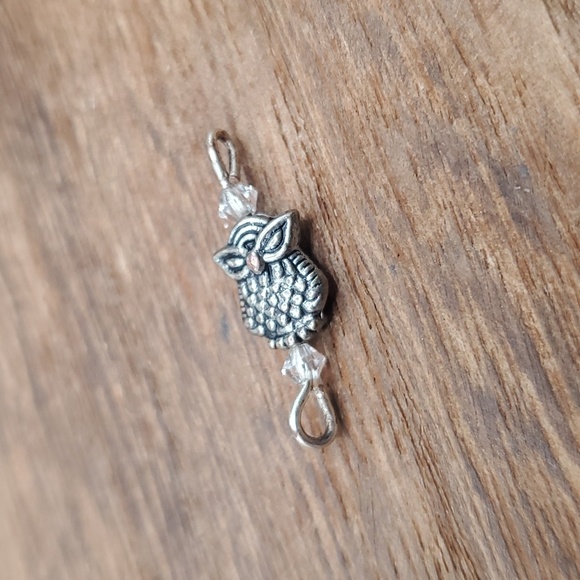 Wise‎ owl pendant - Picture 1 of 2